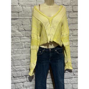 FREE PEOPLE Light Yellow Cropped Sweater Sz S